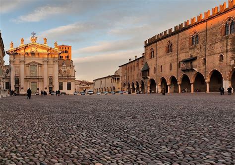 piazza sordello mantova